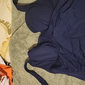 Tommy Bahama solid pearl tankini top navy blue size medium d cup
